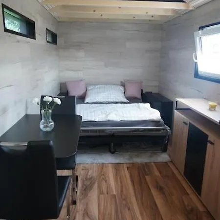 Tiny House Mit Sonnenterrasse Appartamento Lustenau